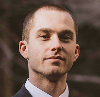 Portret eksperta ds. handlu i analityka rynku kryptowalut, Thomasa Whitfielda